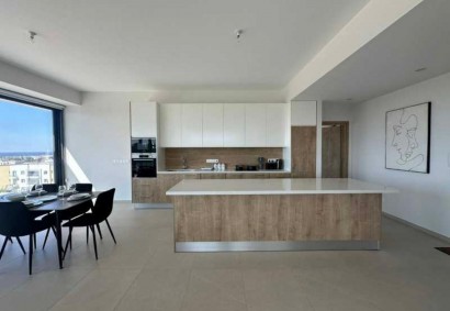 Kato Paphos - Universal Penthouse Do wynajęcia | BK11163